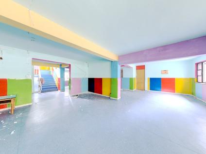 温州中驰湖滨5室2厅258平低楼层/共5层