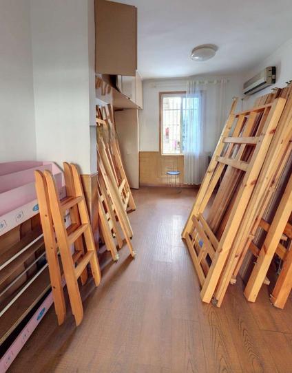 北京东街3室1厅70平低楼层/共1层