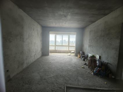 宿迁北京花园3室2厅148平高楼层/共17层