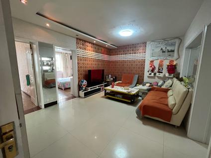 北京银龙苑3室1厅102平低楼层/共6层