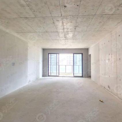 九江联泰万泰城(4期)5室2厅200.97平低楼层/共33层