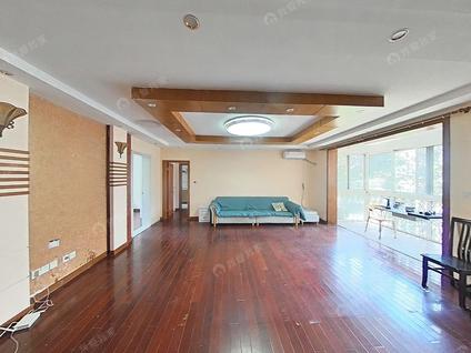 北京东方龙苑3室2厅133.39平低楼层/共11层
