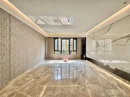 上海中海建国里4室2厅210.59平低楼层/共23层
