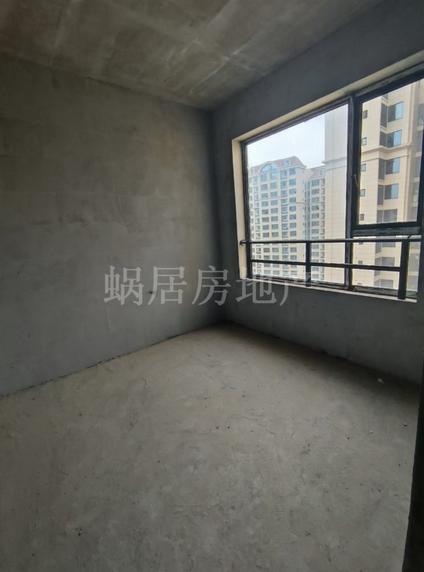 北京滨江翡翠城(B区)3室2厅89平中楼层/共33层