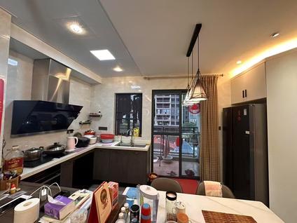 北京越秀滨江华悦4室2厅128平低楼层/共33层