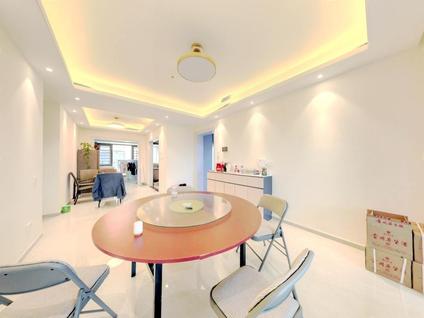 北京海垦金湖壹号3室2厅120.95平高楼层/共27层