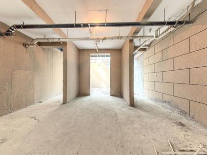 北京绿地香树花城4室2厅201.41平低楼层/共5层