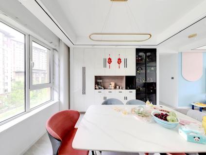 北京中房东方悦4室2厅137平中楼层/共11层