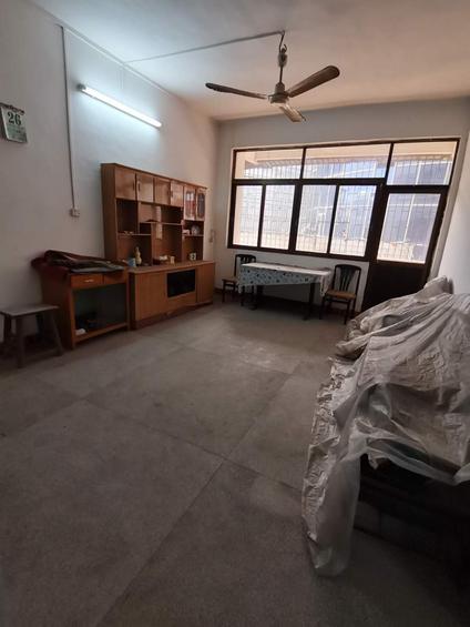 江门桥湖路3室2厅115.48平中楼层/共7层