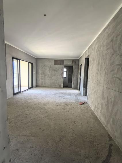 北京万达广场华府3室2厅98平中楼层/共32层