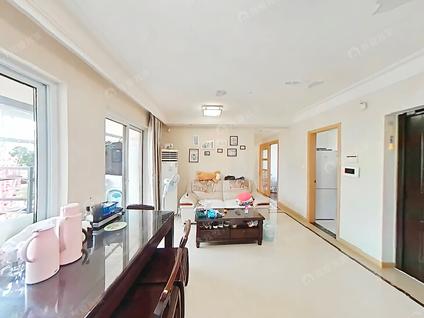 北京绿地新里派克公馆3室2厅91.82平高楼层/共18层