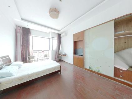 北京耀江广场1室1厅43.7平中楼层/共14层