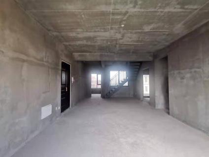 北京邦泰天誉(一期）5室2厅192平高楼层/共10层