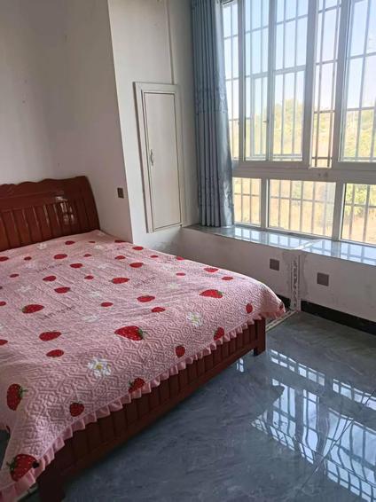 北京地标国际1室1厅43.6平低楼层/共22层