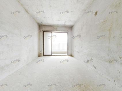 北京君华新城2室2厅76平低楼层/共32层