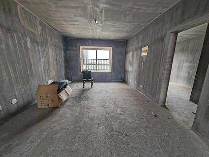 北京馨华佳苑3室2厅134平低楼层/共26层