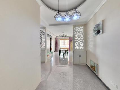 咸阳纺织花园小区2室2厅94.26平高楼层/共18层