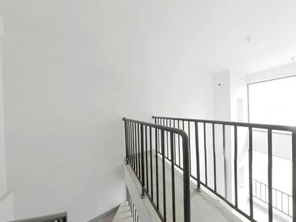 北京建发中央天悦3室2厅94.59平低楼层/共33层