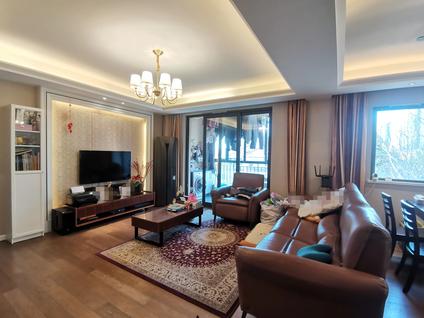 北京万科金域蓝湾3室2厅129.35平低楼层/共33层