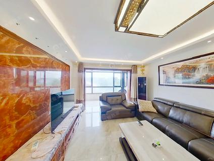 北京金色漫香苑3室2厅135.64平中楼层/共8层