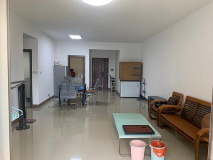 北京上城骏园3室2厅121平中楼层/共8层