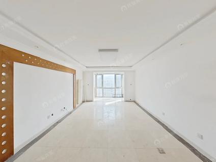 北京欧陆经典4室2厅195.19平高楼层/共26层