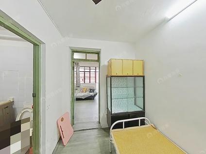 北京文汇小区(南区)1室1厅41.06平低楼层/共6层