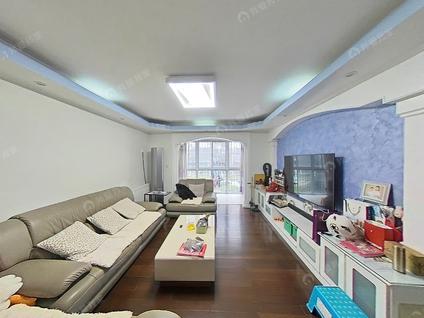 南京万欣花园5室2厅201.26平低楼层/共6层