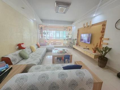 河源利信花园3室2厅114平中楼层/共7层