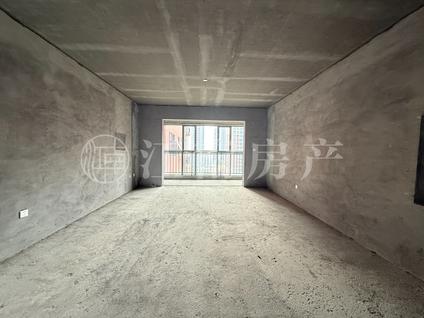 株洲国瓷新城5室2厅185平中楼层/共18层