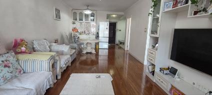 北京任南金盾小区2室2厅104平低楼层/共26层