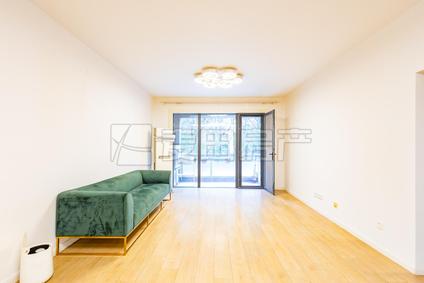 北京逸翠园3室2厅150.33平低楼层/共9层