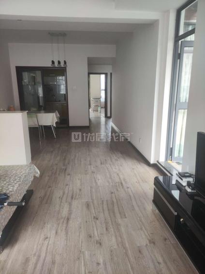 北京彼岸小区3室2厅106平中楼层/共6层