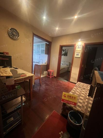 北京砖厂宿舍2室1厅61平高楼层/共6层