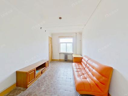 北京报房胡同3室1厅114.11平中楼层/共6层