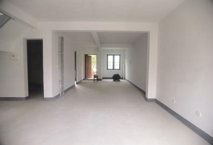 北京龙湖原山4室2厅205平低楼层/共1层