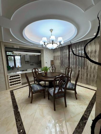 北京汇龙国际花园(别墅)5室2厅273.09平低楼层/共3层