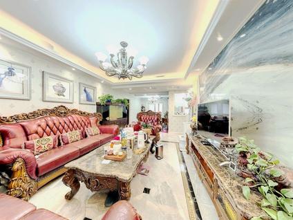 西安金地褐石公馆4室2厅138.85平中楼层/共32层