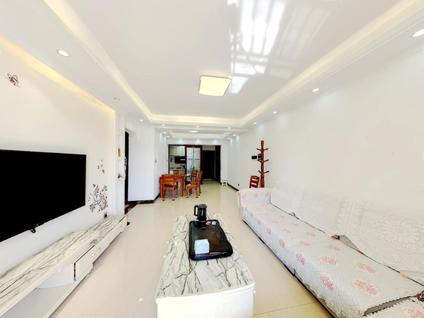 北海海悦华府3室2厅69.16平高楼层/共34层