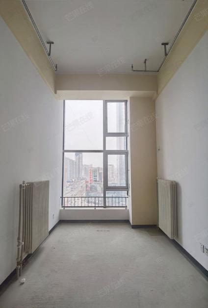 北京华润置地万象云玺1室1厅42平中楼层/共26层