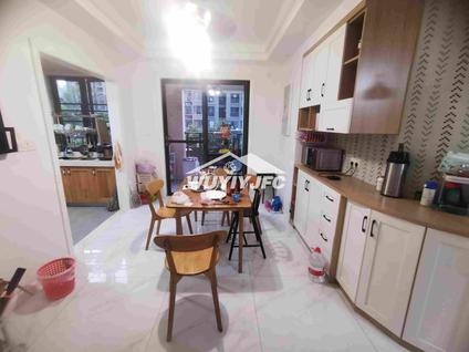 北京建发悦城二区(建阳)4室2厅142.49平低楼层/共18层