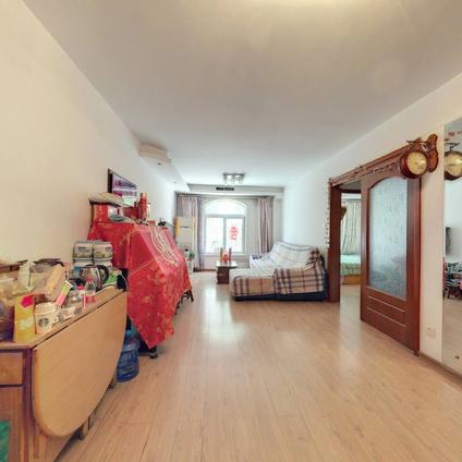 北京和平公寓2室1厅104.36平低楼层/共24层