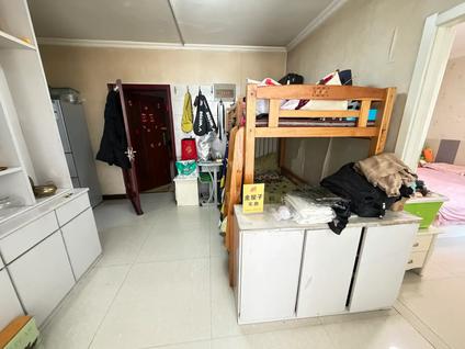 北京景岳公寓2室2厅98平低楼层/共30层