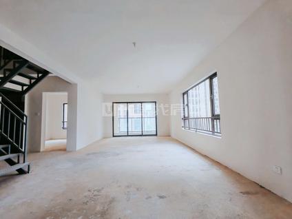 北京新希望白麓城(馨璟苑)4室3厅143平中楼层/共23层