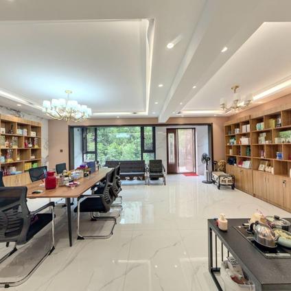 北京民生兴庆府大院(东区)3室2厅135.8平低楼层/共7层