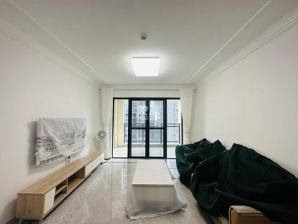 北京星华海岸城(四期)3室2厅125平低楼层/共22层