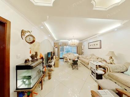 北京玺萌公馆3室2厅124.47平低楼层/共6层