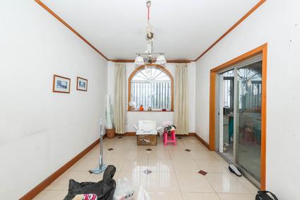 北京琥珀东村3室2厅126平高楼层/共6层