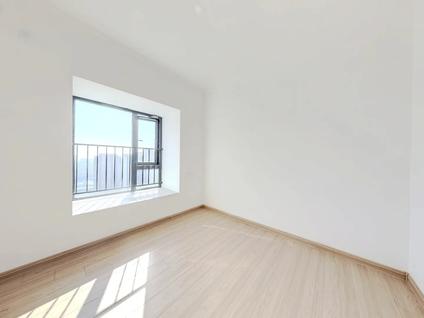 武汉碧桂园凰城(悦山湖)3室2厅103.56平高楼层/共33层