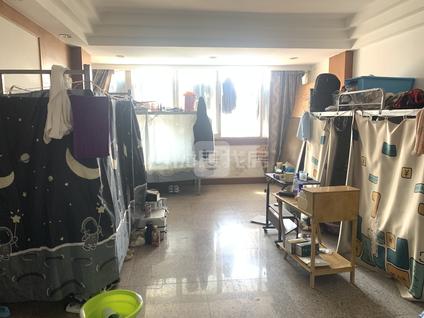 昆明瓦仓庄4室2厅109平高楼层/共7层